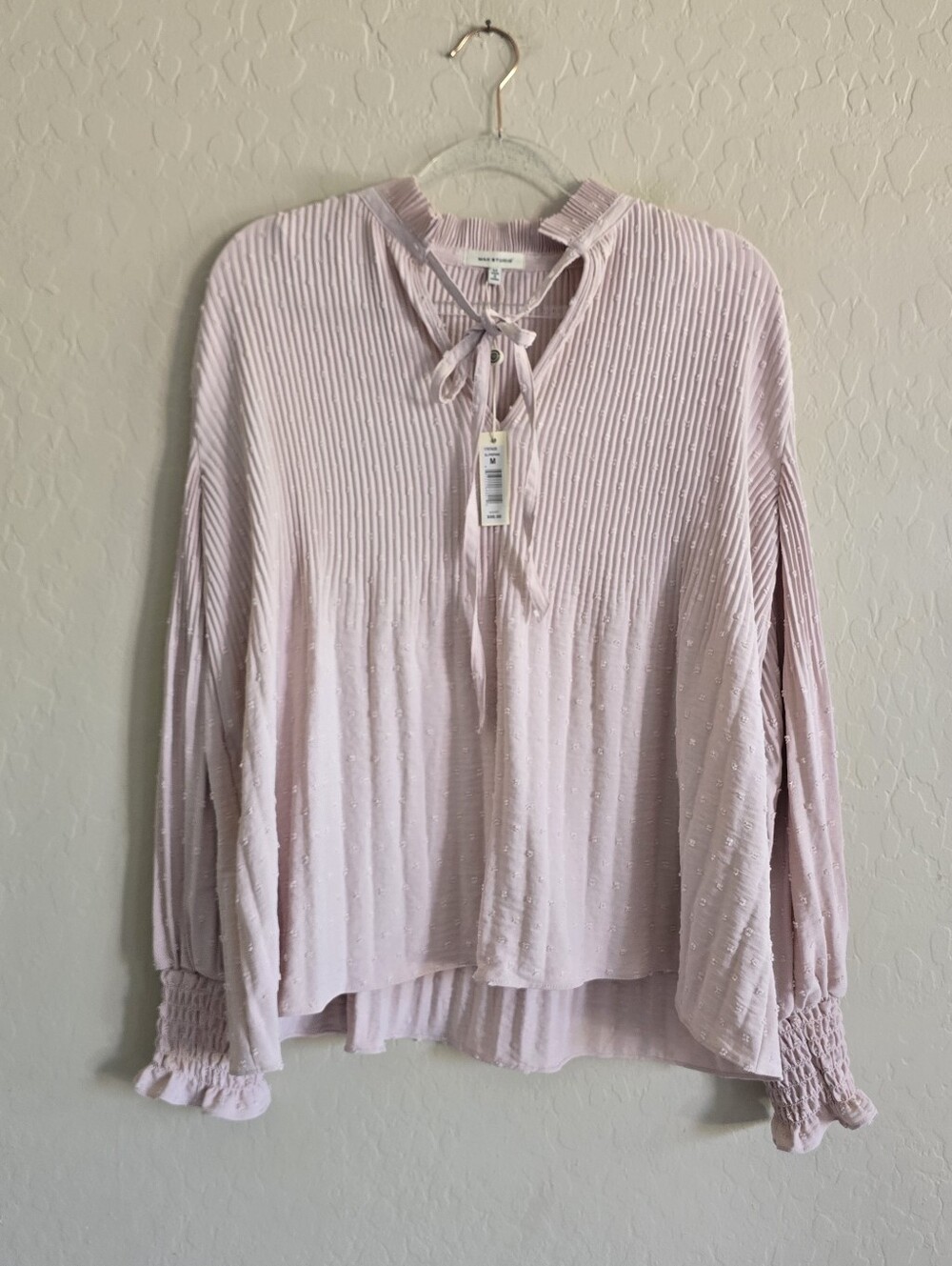 Max Studio long sleeve accordion Blouse Medium NWT